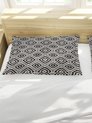 Vibhu Pillow cover