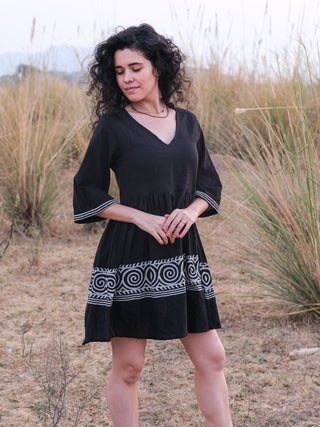 Nupura Short Dress