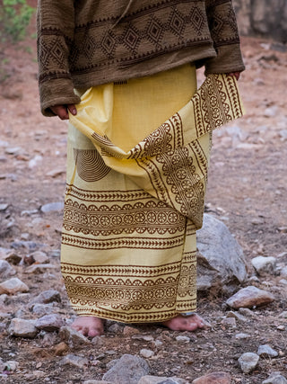 Urvi Dhoti
