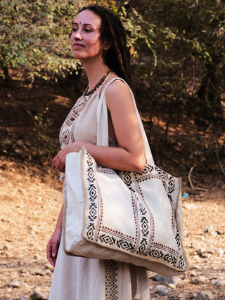 Praana Bag