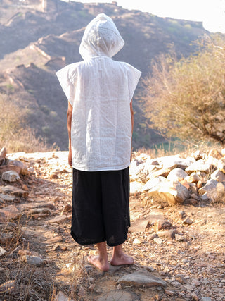 Nilaya Sleeveless Hoodie