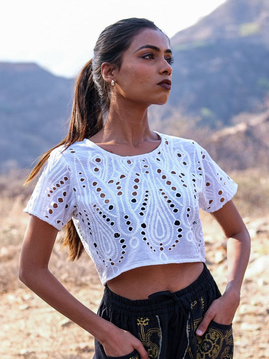 Avesta Crop-Top