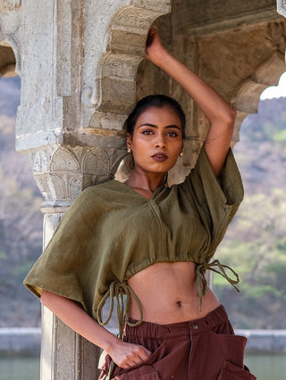 Varṇika Top