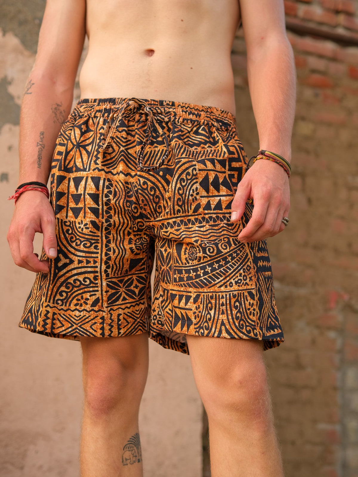 Taruga Shorts