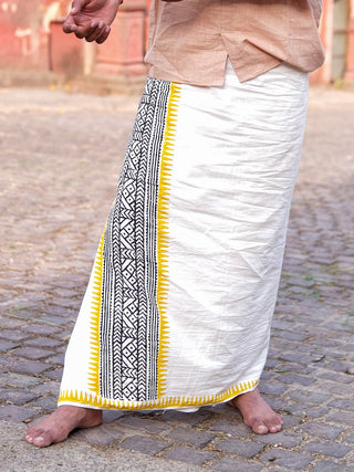 Jayant Dhoti