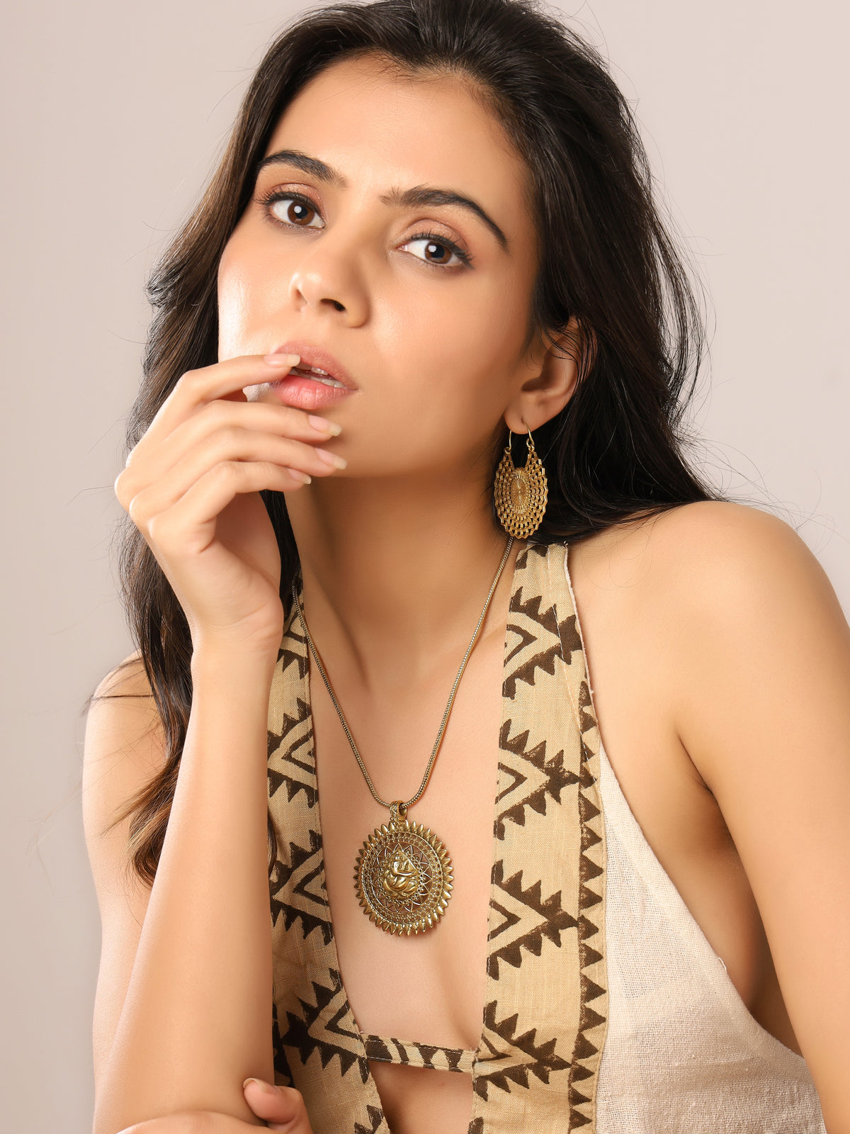 Collier Thea