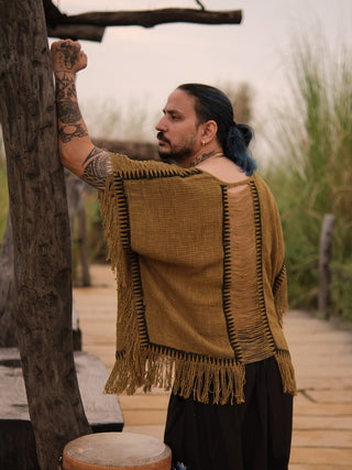 Esha kaftan
