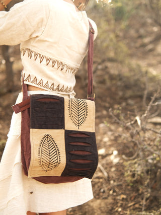 Vanika Sling Bag