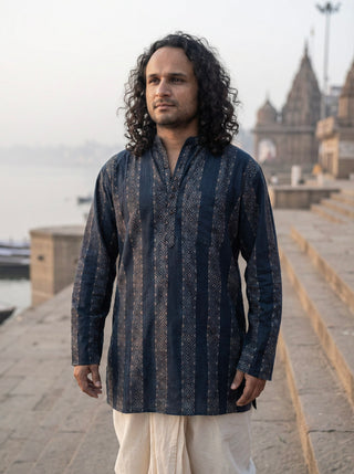 Neerav Kurta