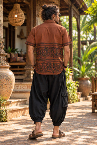 Achyuts Hemd