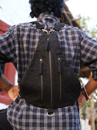 Nyrix Convertible Backpack