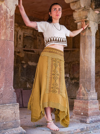 Nirvighna Skirt