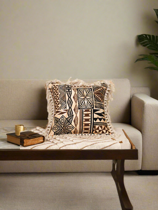 Avasi Cushion cover