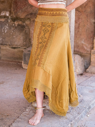 Nirvighna Skirt