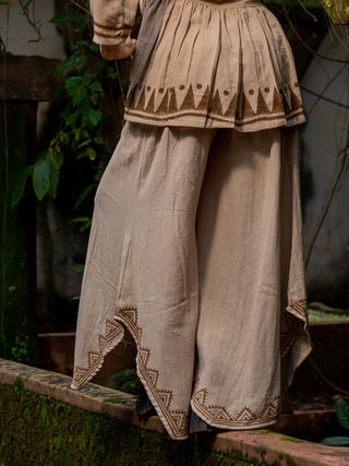 Sakhi Pants