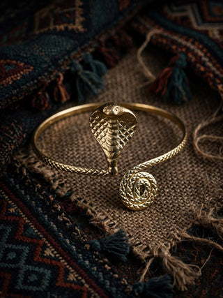 Naagvansh – Antique Gold Cobra Arm Cuff