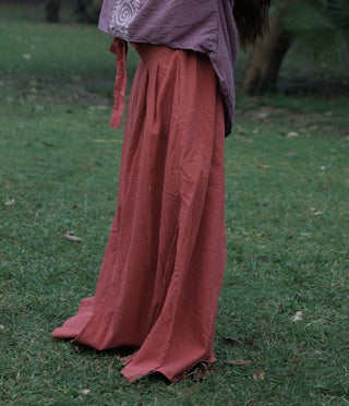 Gul — Slit Maxi Skirt