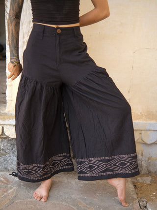 Oraan Pants