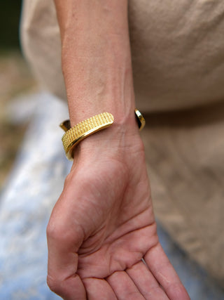 Mystic Flight Cuff