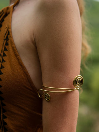 Pravaha Cuff