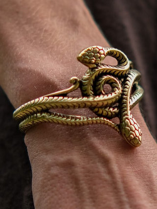 Naga Cuff