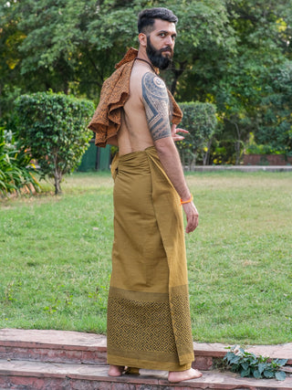 Ananda Dhoti