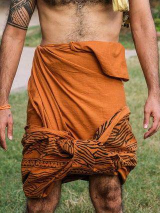 Achyut Dhoti