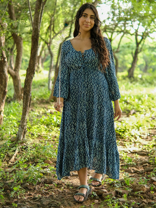 Advaita Dress