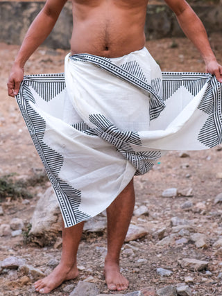 Arya Dhoti