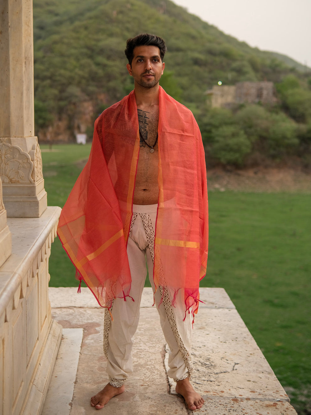 Raktima Shawl