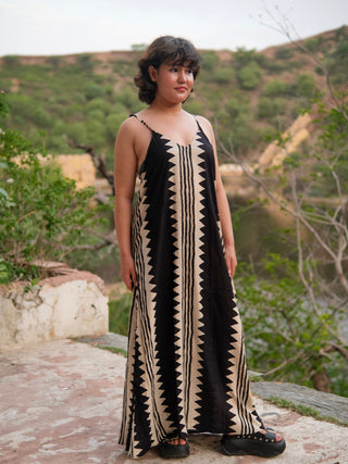Nyvara Maxi Dress