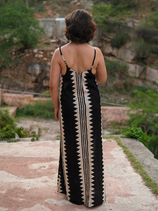 Nyvara Maxi Dress