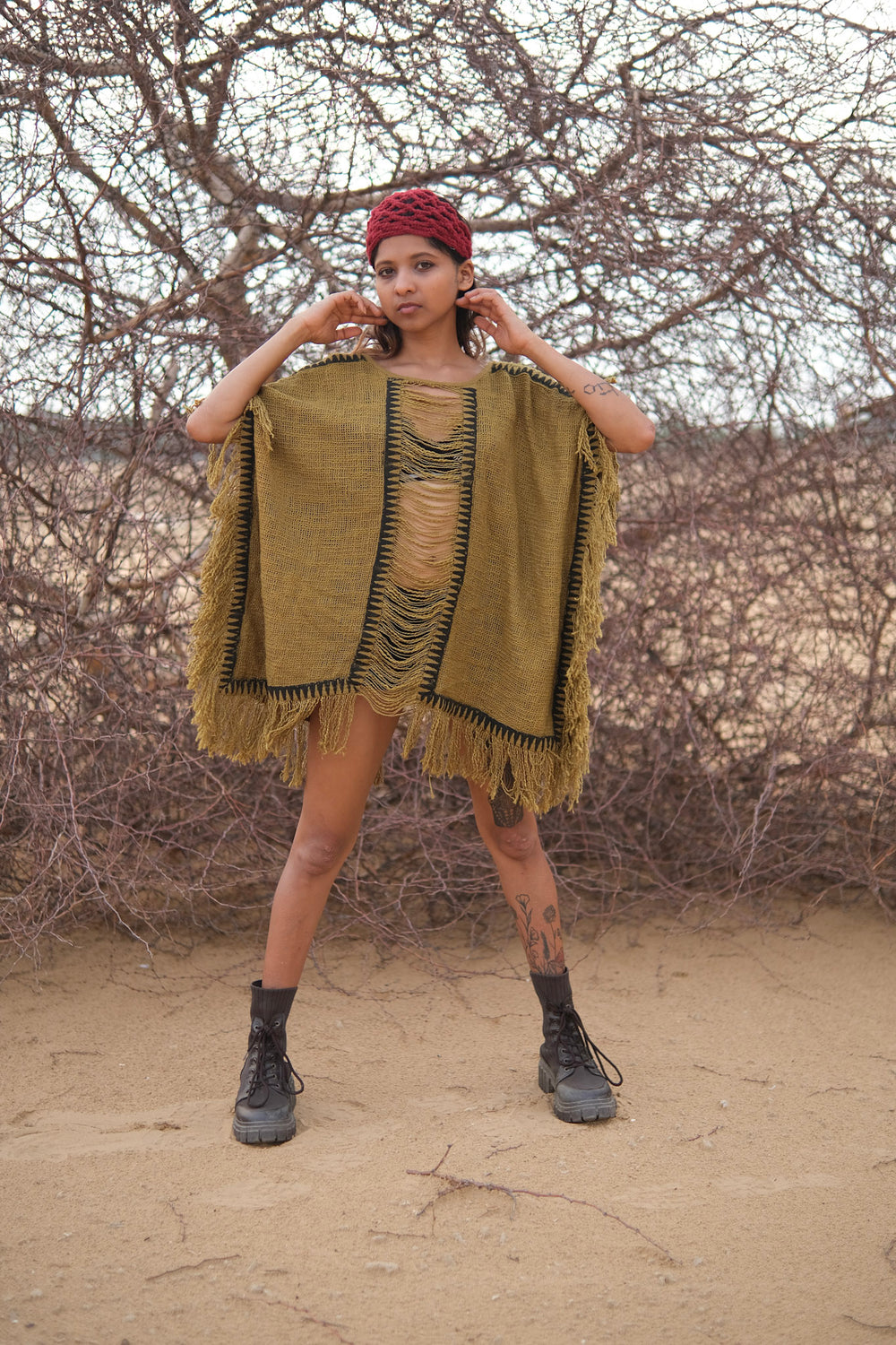 Esha kaftan