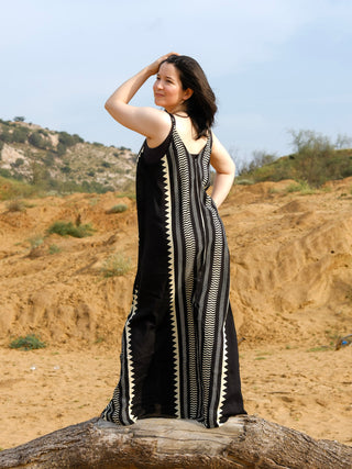 Lakeer Dress
