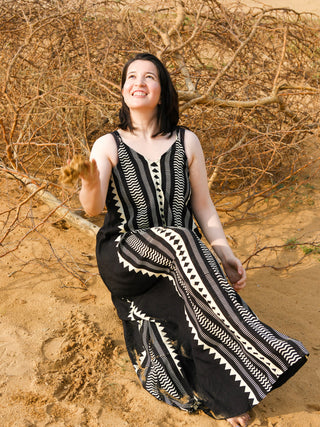 Lakeer Dress