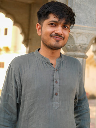 Kavish Kurta
