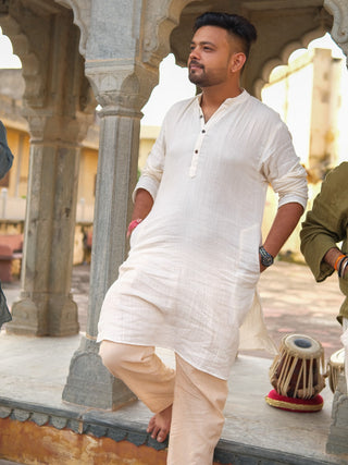 Kavish Kurta