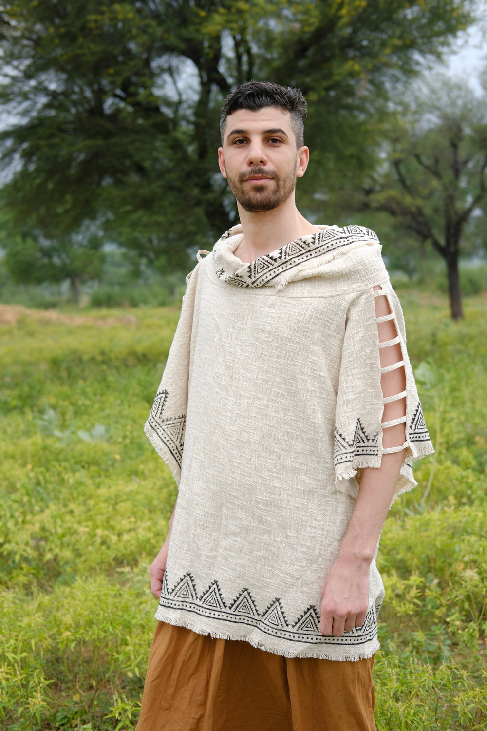 Kailash Webponcho