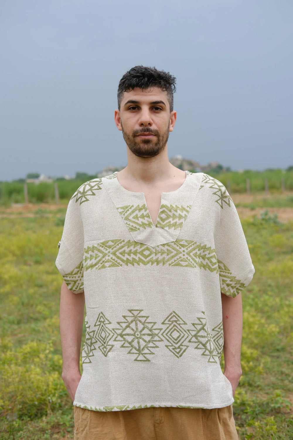 Gaayu Kurta