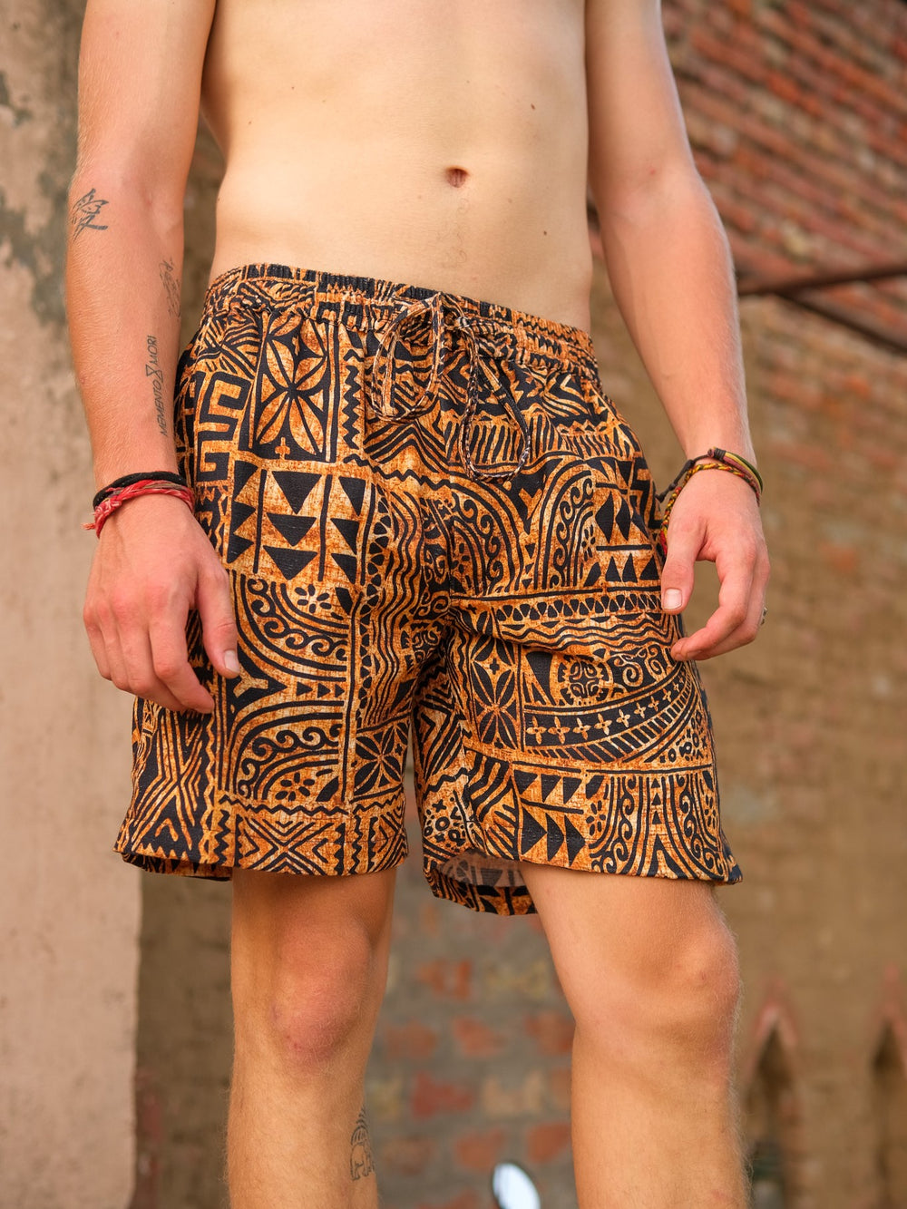 Taruga Shorts