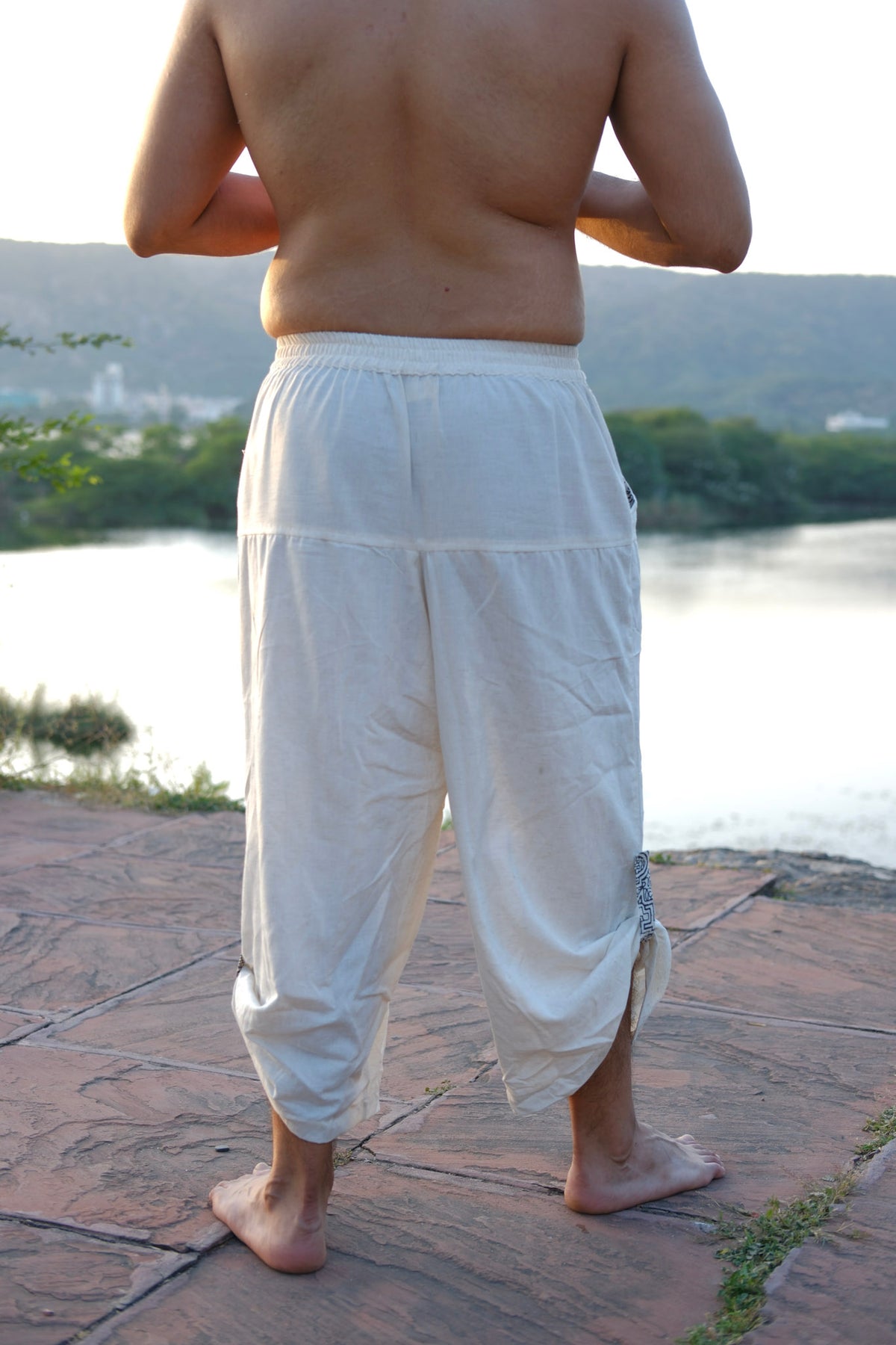 Bhairav Haremshose