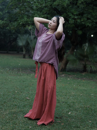 Gul — Slit Maxi Skirt