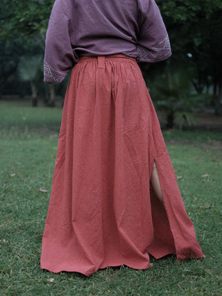 Gul — Slit Maxi Skirt