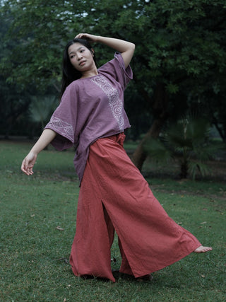 Gul — Slit Maxi Skirt