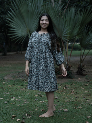 Nayab Gathered Midi Dress