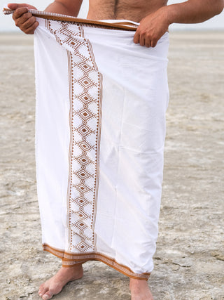 Kangura  Dhoti