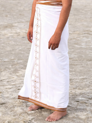 Kangura  Dhoti