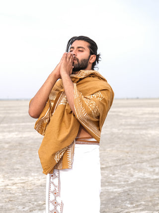 Ishwar Shawl