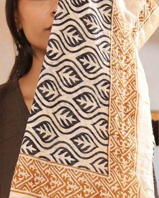 Saumya Shawl