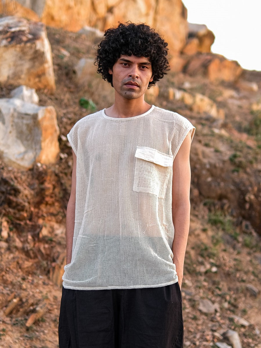 Close view of the flap chest pocket on the Aeson T-Shirt mesh tank